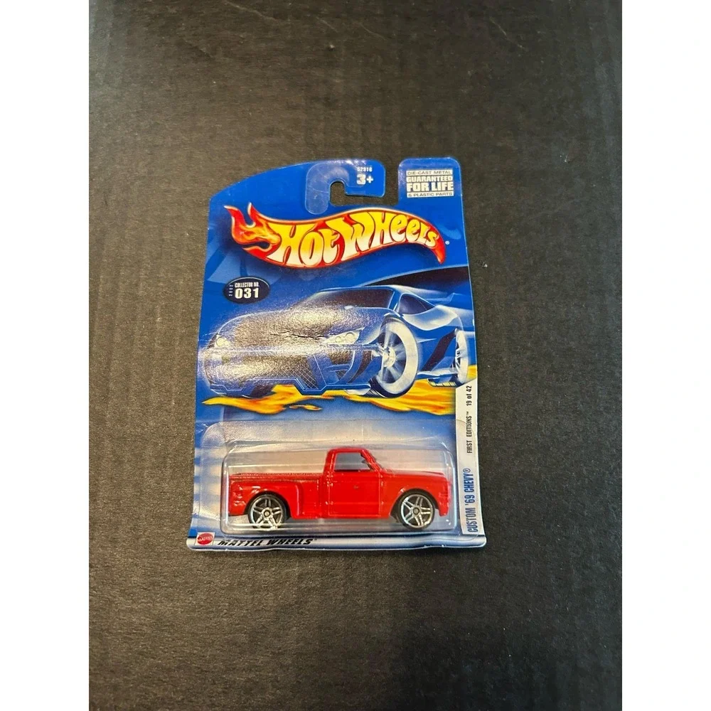 Lot Of 9 NIP 1:64‎ Diecast Hot Wheels Random Assortment